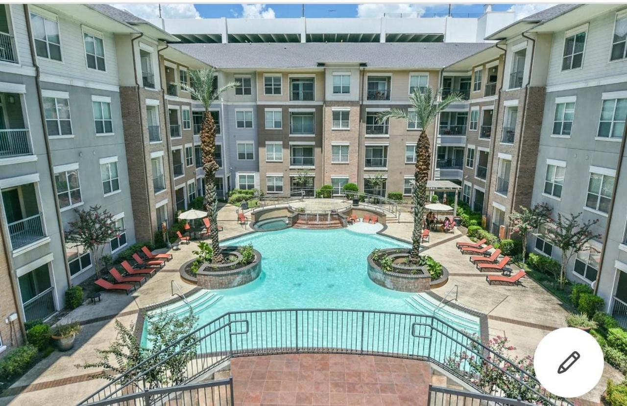 Welcome To The Suite Spot Luxury 1Bedroom Mid-Rise In Suger Land Houston Exterior foto
